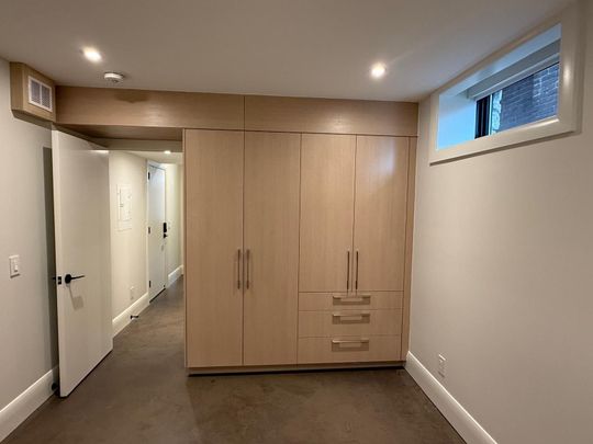 For Lease - 328 Palmerston Boulevard Unit# Lower, Toronto, Ontario - Photo 1