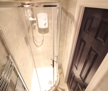 1 bedroom in a house share to rent - Photo 6