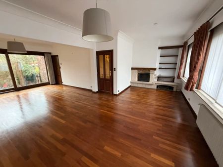 Ruime woning met 4 slaapkamers, garage en tuin in Dilbeek - Photo 4