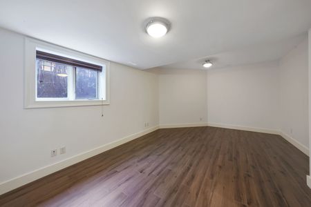 Piece of Paradise with a pool - Photo 5