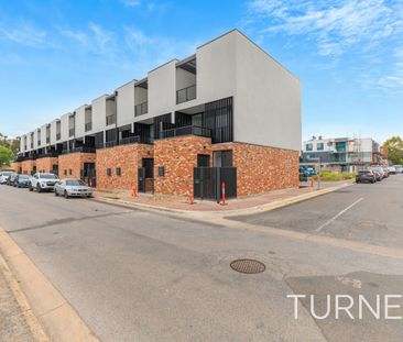 Brand New Three Level Townhome! - Photo 4