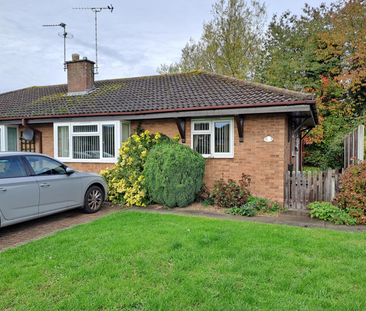 Dovecliffe Crescent, Stretton, Burton-on-Trent, Staffordshire, DE13... - Photo 1