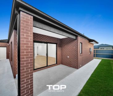 Experience Modern Family Living at Its Finest!! - Photo 4