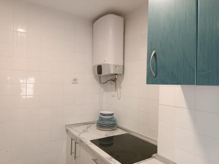 Piso de alquiler en Calle Ochagavia, Valdezarza - Photo 3