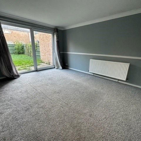 2 bedroom semi-detached house to rent - Photo 1