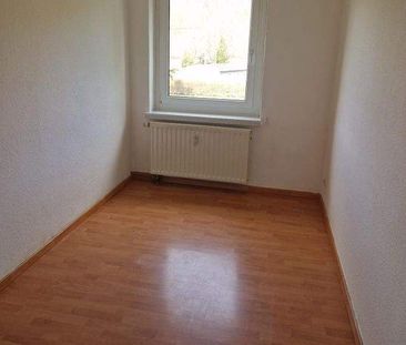 Perfekte 3-Zimmerwohnung in ruhiger und traumhafter grüner Umgebung! - Foto 1