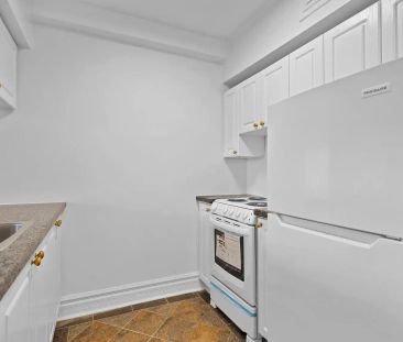 Westmount Place — 1 Bedroom - Photo 5