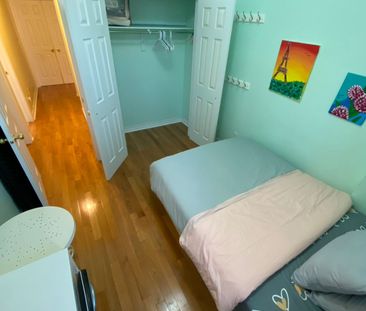 For Lease - 123 Steeles Avenue, Toronto, Ontario - Photo 3