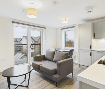 Minett Road, Yate, Bristol - Photo 1