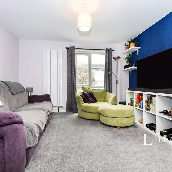 4 bedroom terraced house to rent - Photo 1