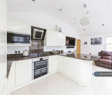 2 bedroom bungalow to rent - Photo 4