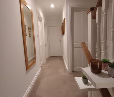 Room in a Shared House, Kingsway, SW14 - Photo 5