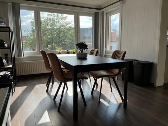 Appartement te huur - Foto 1