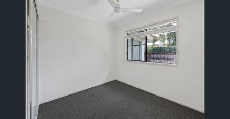 Charming Family Home in Bucasia - Photo 2