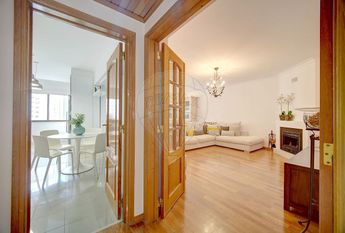 Apartamento T4 em Lisboa