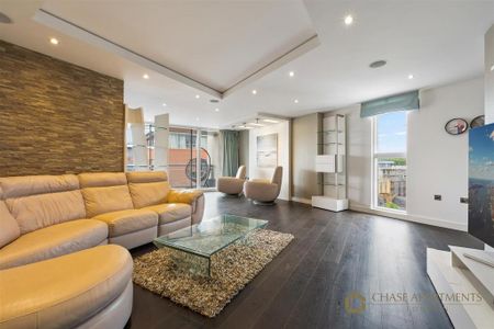 3 bedroom apartment to rent - Photo 2