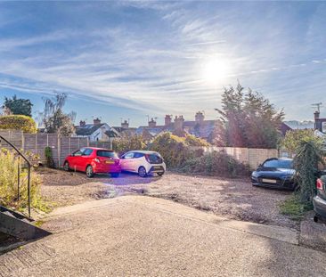 1 bed Flat for rent - Photo 3