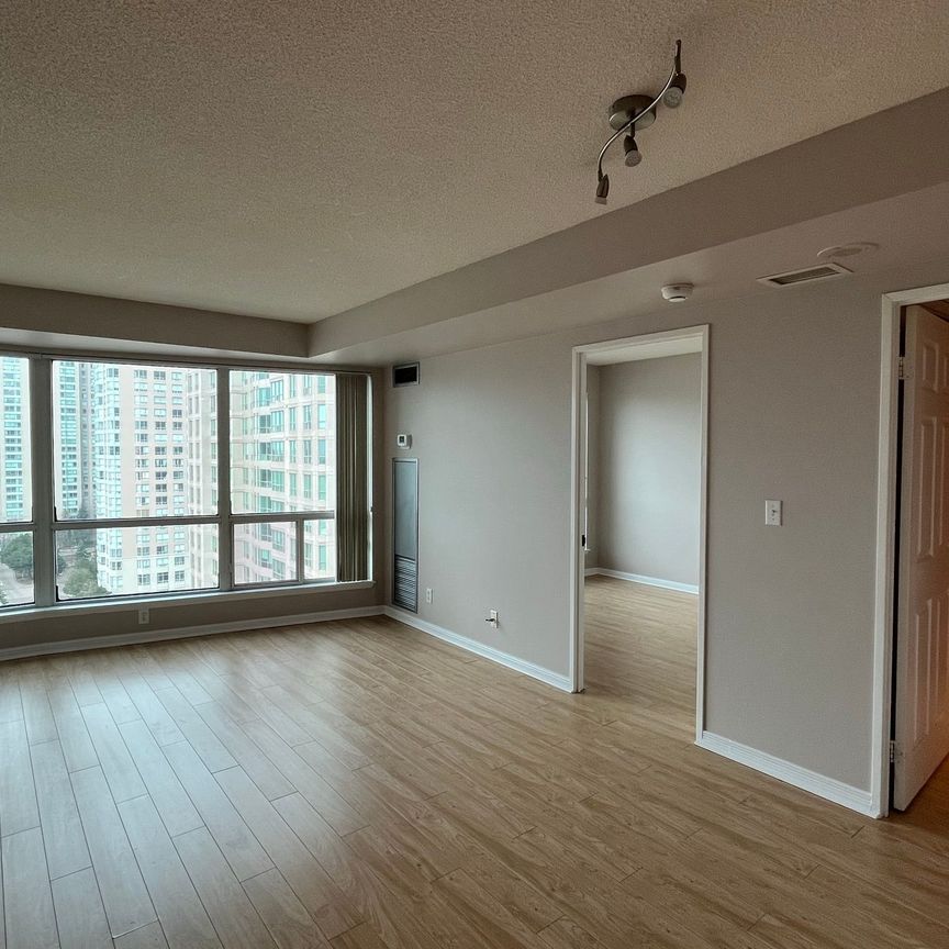 For Lease - 8 Lee Centre Drive Unit# 1512, Toronto, Ontario - Photo 1