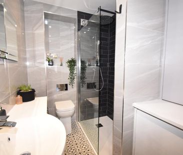 3 bedroom terraced house to rent - Photo 4