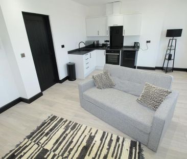 1 bedroom flat to rent - Photo 5
