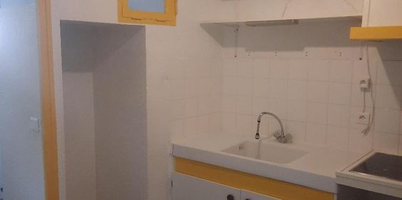 Location Appartement 2 pièces 29m² LORGUES 83510 - Photo 3