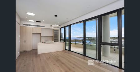 Penthouse-Style Waterfront Living at Its Finest - Photo 5