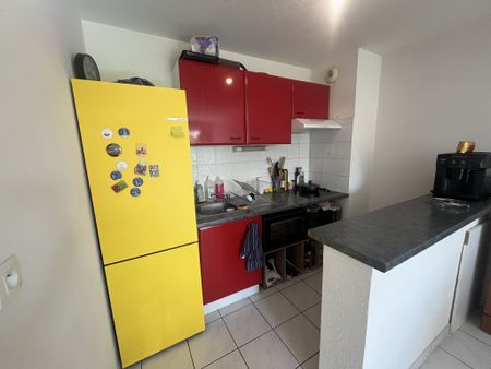 Location Appartement 3 pièces 63m² RODEZ 12000 - Photo 2