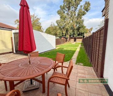 3 bedroom semi-detached house to rent - Photo 3