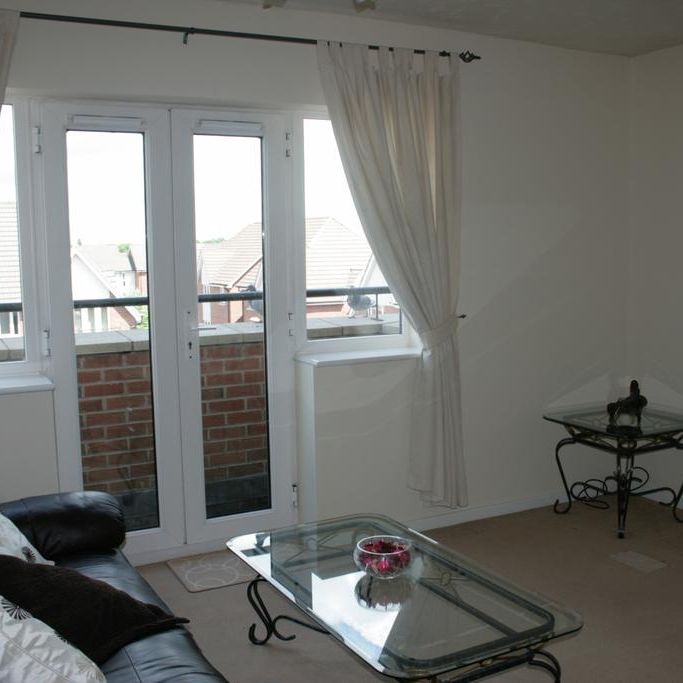 2 bedroom flat to rent - Photo 1