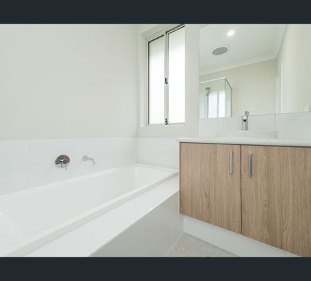 19 Relaxation Loop, Yanchep, WA 6035 - Photo 4
