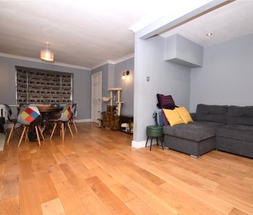 3, Oakroyd Fold, Churwell, Morley, Leeds, LS27 7YH - Photo 4