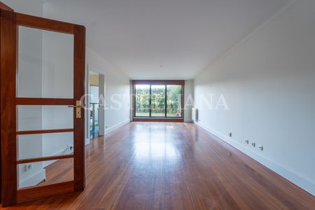 Apartamento T2 com terraço, em condomínio fechado em Leça da Palmeira - Photo 4