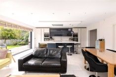 Mowbray Road, HA8, London - Photo 4