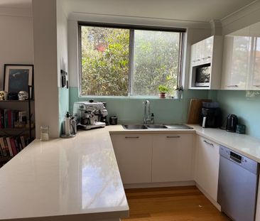 Bondi Beach - Photo 2