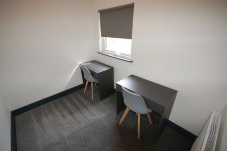 5 bedroom house to rent - Photo 3