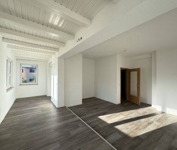 Ihr neues Zuhause: Gemütliche 2-Raum-Wohnung mit Balkon! - Photo 4