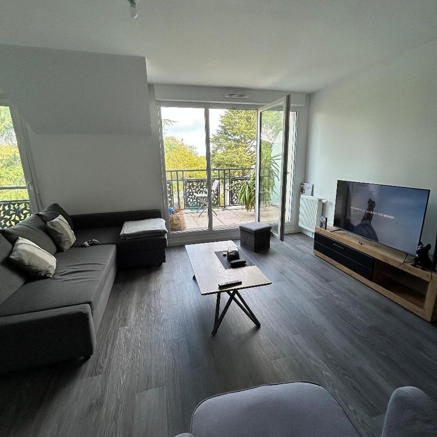 Location Appartement 1 pièce 36m² ST GERMAIN LES ARPAJON 91180 - Photo 1