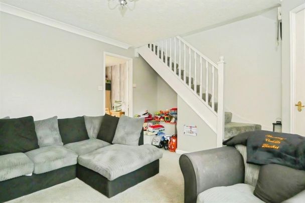 2 bedroom House To Let - Photo 1
