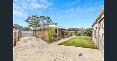 Family Living in a Sought-After Seabrook Location - Photo 2