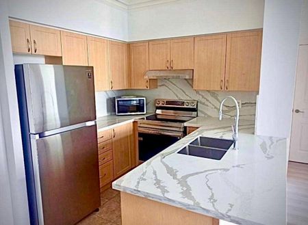 For Lease - 7 North Park Road Unit# 1108, Vaughan, Ontario - Photo 2