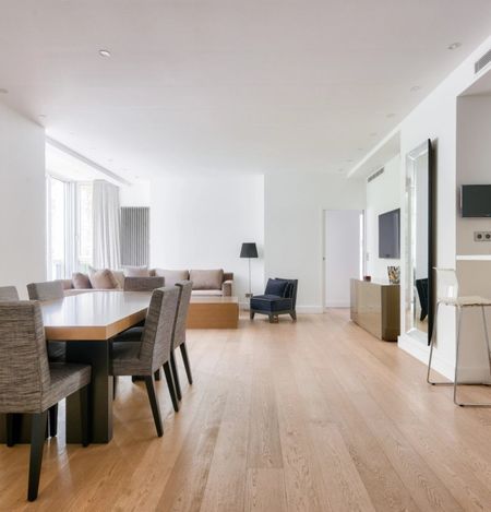 Appartement • Triangle d'Or - Photo 4