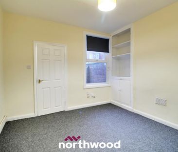 2 bedroom terraced house to rent - Photo 4