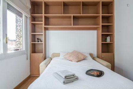 Carrer de Saragossa, Barcelona, Catalonia 08006 - Photo 4