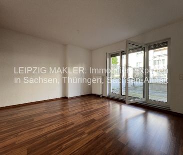 2-Raumwohnung mit schöner Aussicht in den Leipziger Auwald - Terrasse und Balkon / Badewanne / Fahrstuhl / Tiefgarage / WG geeignet - Photo 4