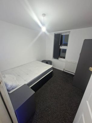 Room in a Shared House, Jardine Road, B6 - Photo 1