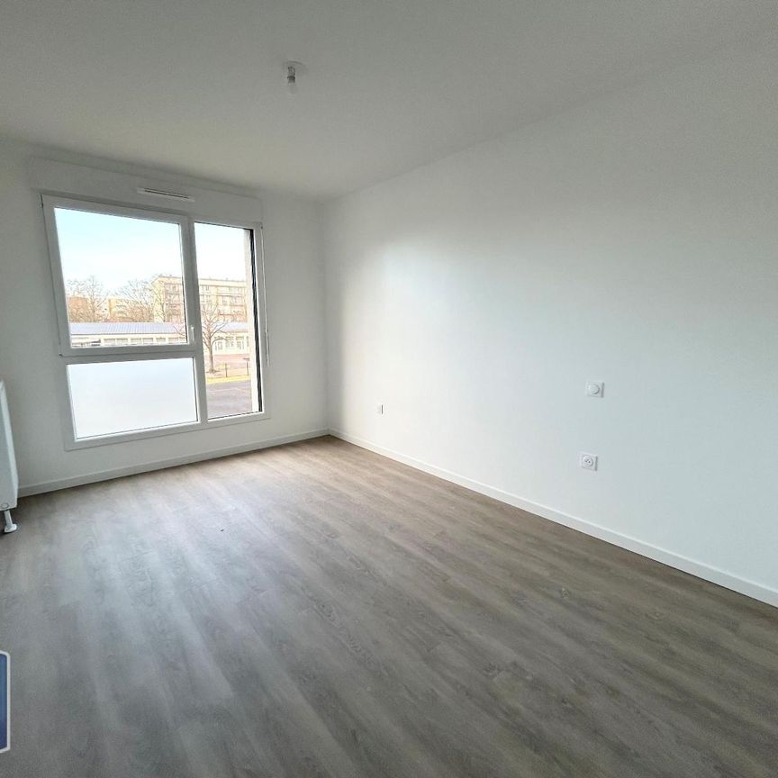 Location Appartement 4 pièces 92m² CAEN 14000 - Photo 1