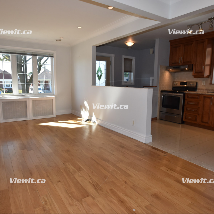 33 Montcalm Ave, Toronto, ON - Photo 1