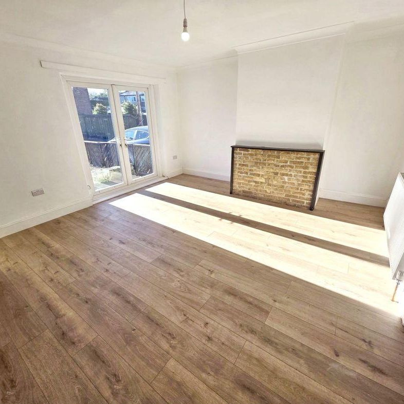 3 bed semi-detached house to rent in NE23 - Photo 1
