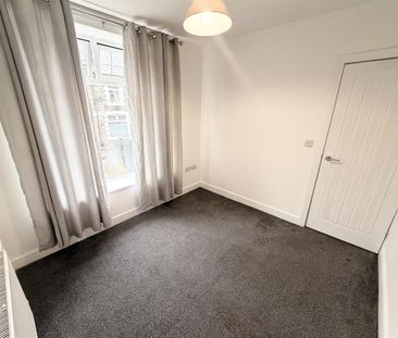 House - Terraced For Rent Princess Street, Abertillery - Photo 2