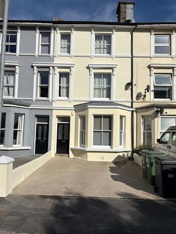 Elphinstone Road, Hastings - Photo 3